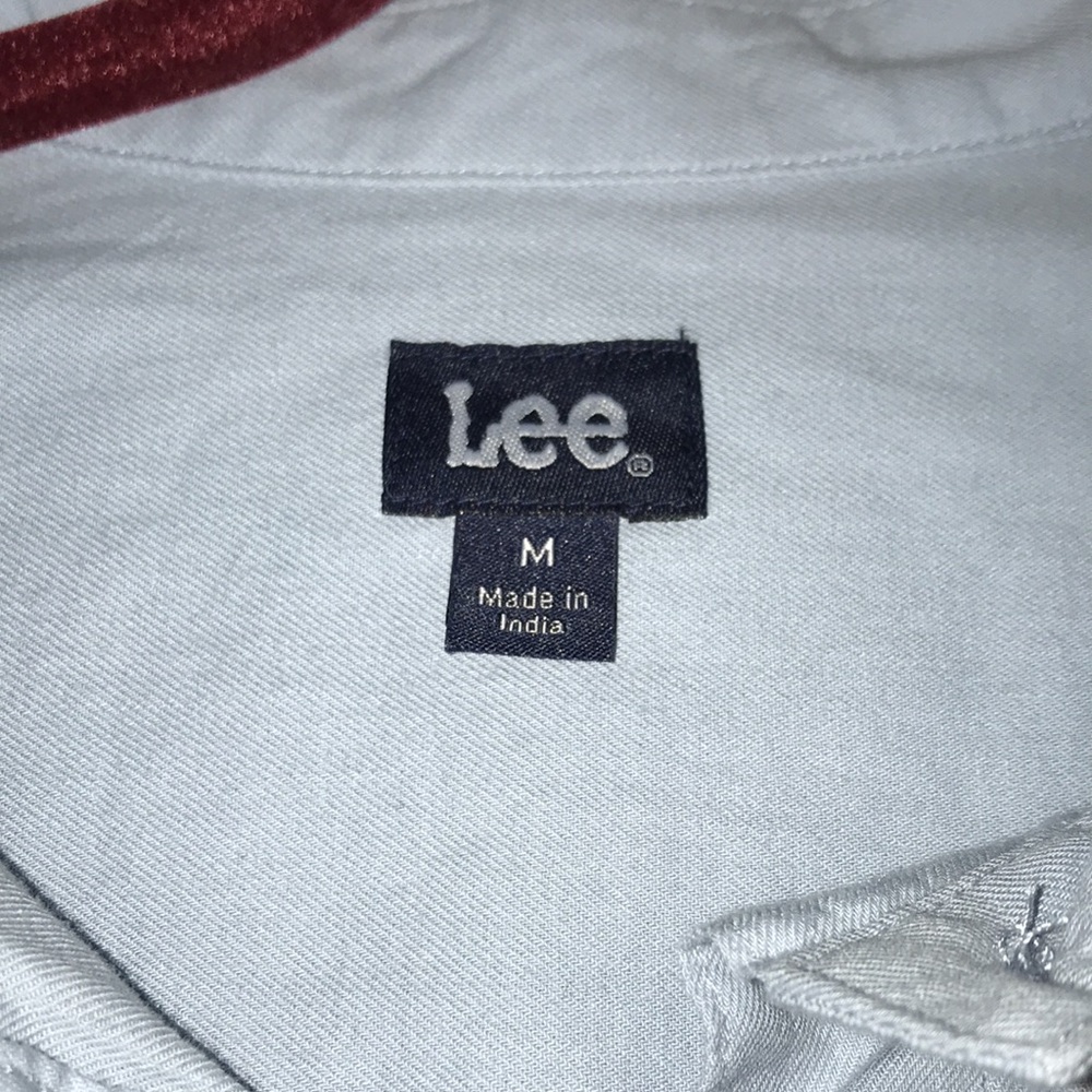 Lee Women’s Frontier Button Down - Picture 5 of 10
